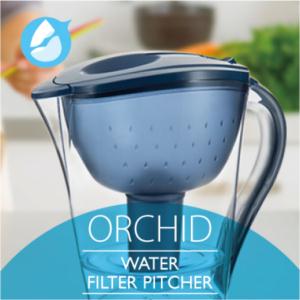 Water filter pitcher with replacement filter inside for kitchen use