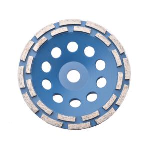 Segmentedl diamond concret grinding disc