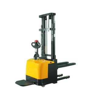 Electric Stacker 2000kg