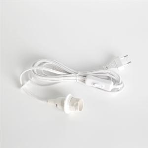 Extension cord with lampholder