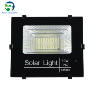 led solar flood light
