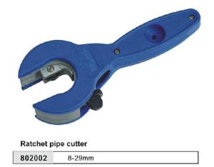 Ratchet pipe cutter