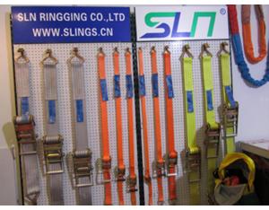 Ratchet Tie Down Straps with E Tracking Fittings End