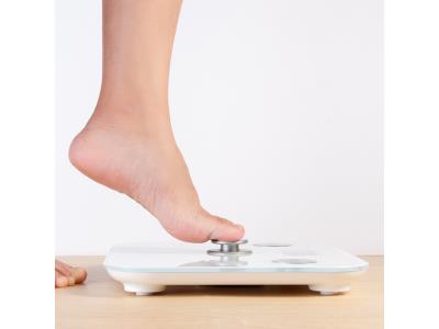 Digital body fat scale Battery-free