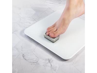 Personal Scale Battery-free