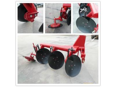 tractor implements MF Disc Plough 