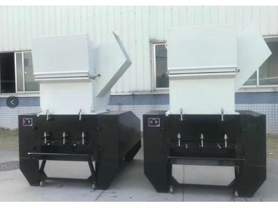 PET/PP/PE/PVC/ABS/ Sheet Plastic bottle crusher with two feed ports