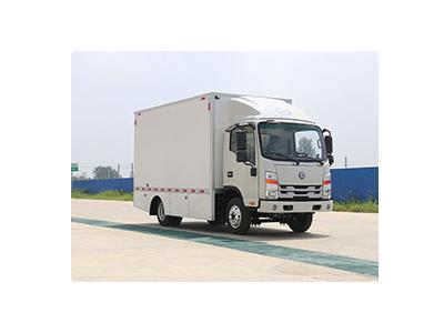 Box transport vehicle