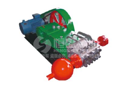 Hydraulic balance booster water pump