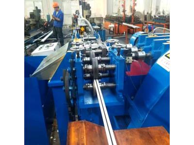 Automatic ceiling t-grids shaped steel bar frame metal stud and track t grid  machine