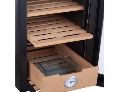 Thermoelectric Cigar Cooler