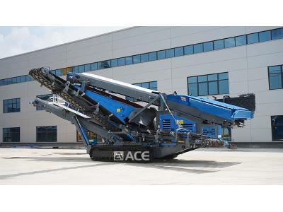 Mobile Crawler Screening Plant