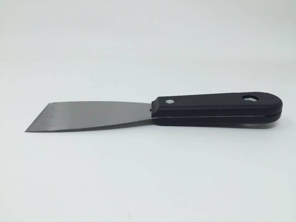 Plastic handle carbon steel scraper