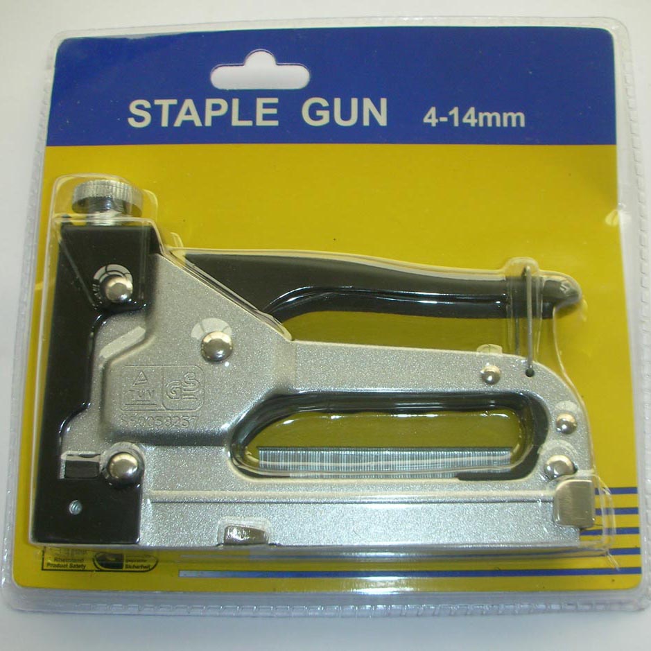 STAPLE GUN