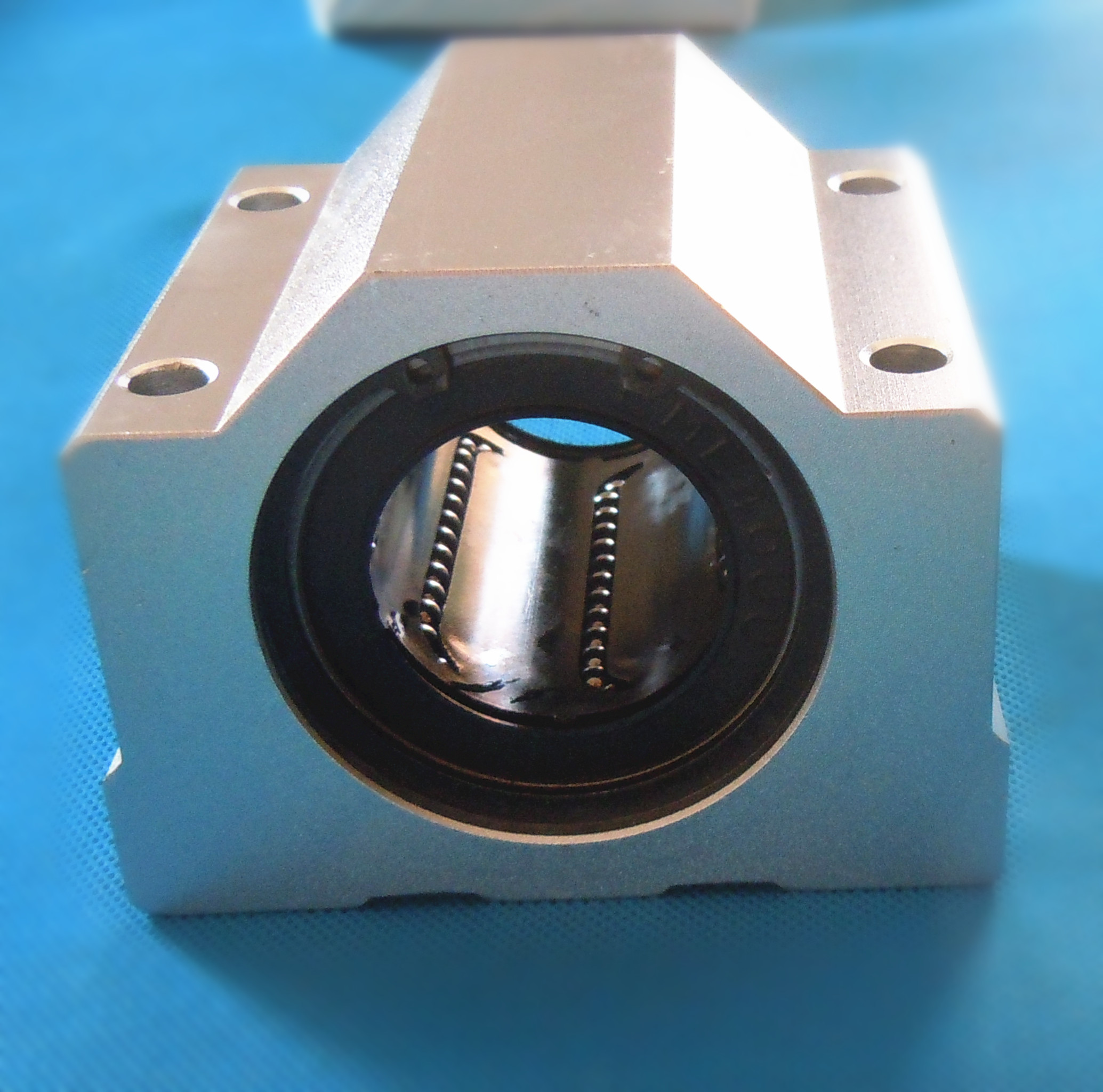 linear bearing