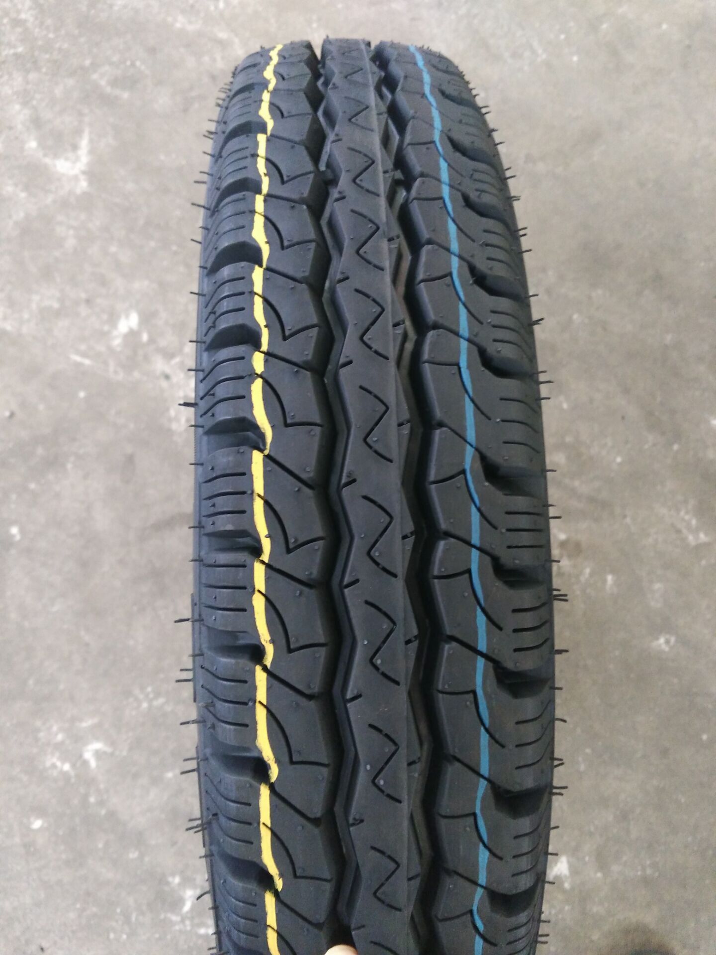 mini truck tyre