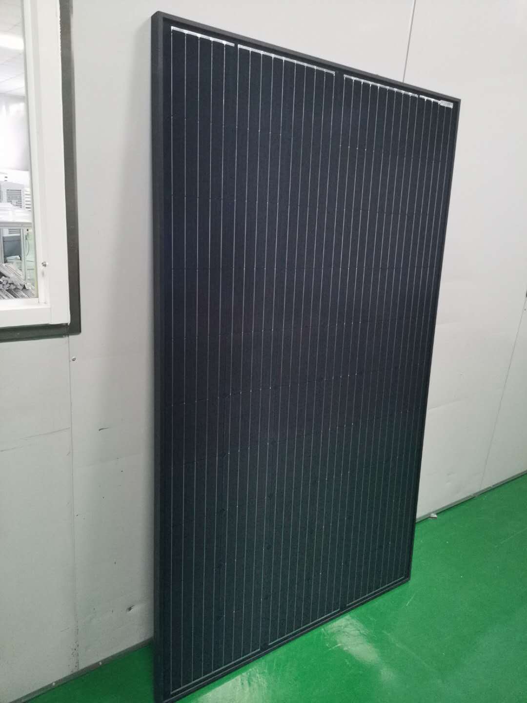 Eco Green Energy Full black module 300/315M-60 monocrystalline OEM high efficiency solar panel for home installation