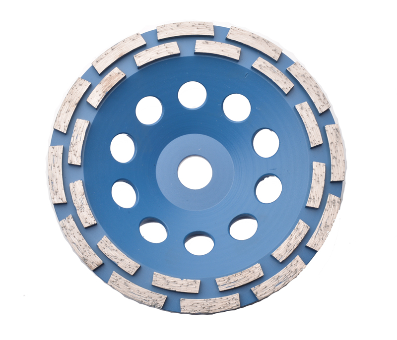 Segmentedl diamond concret grinding disc