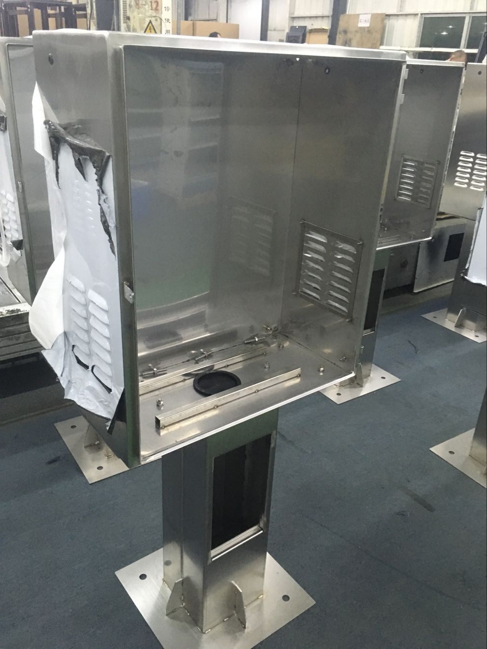 Customized stainless cabinet