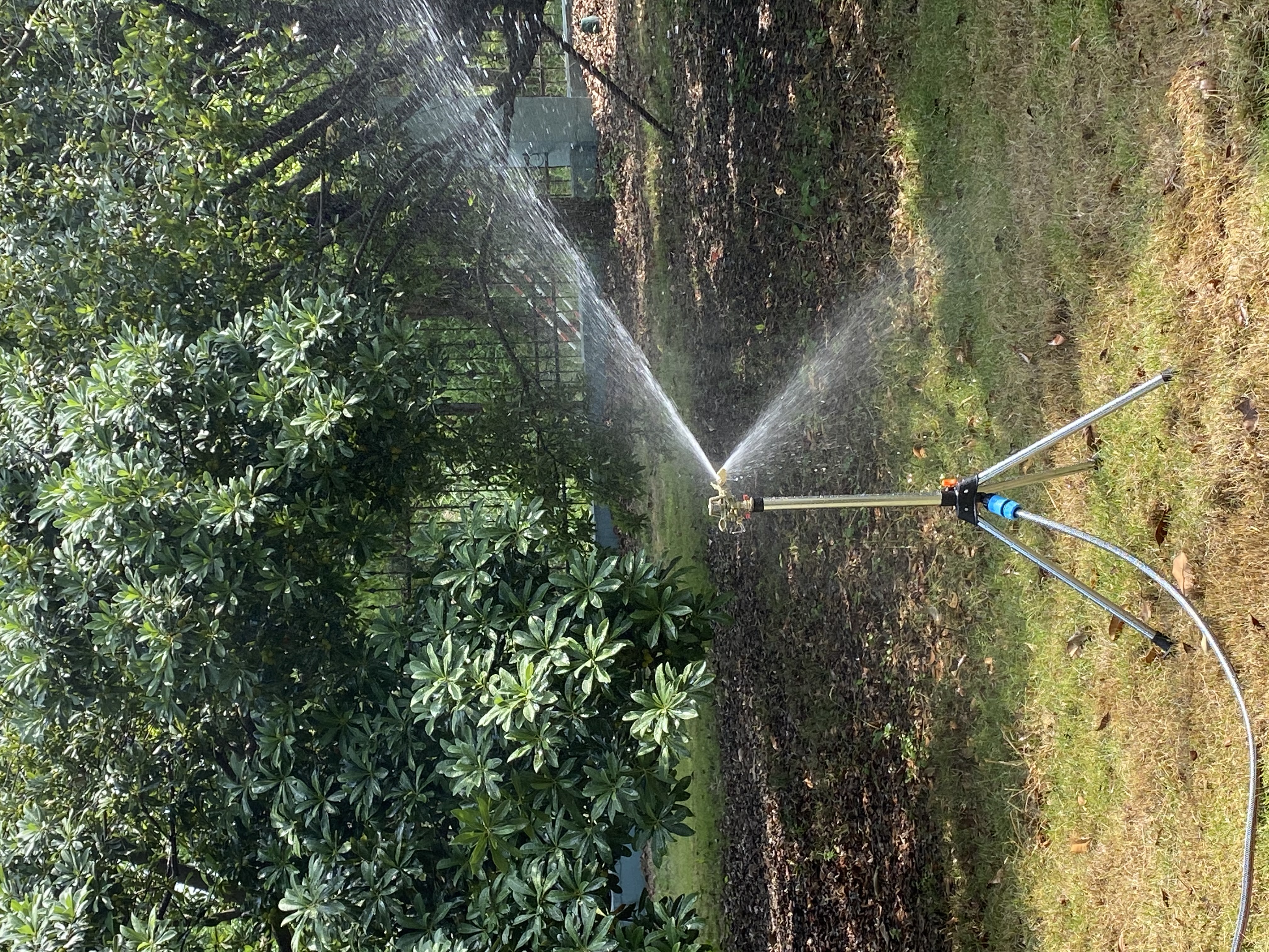 tripod rotary sprinkler