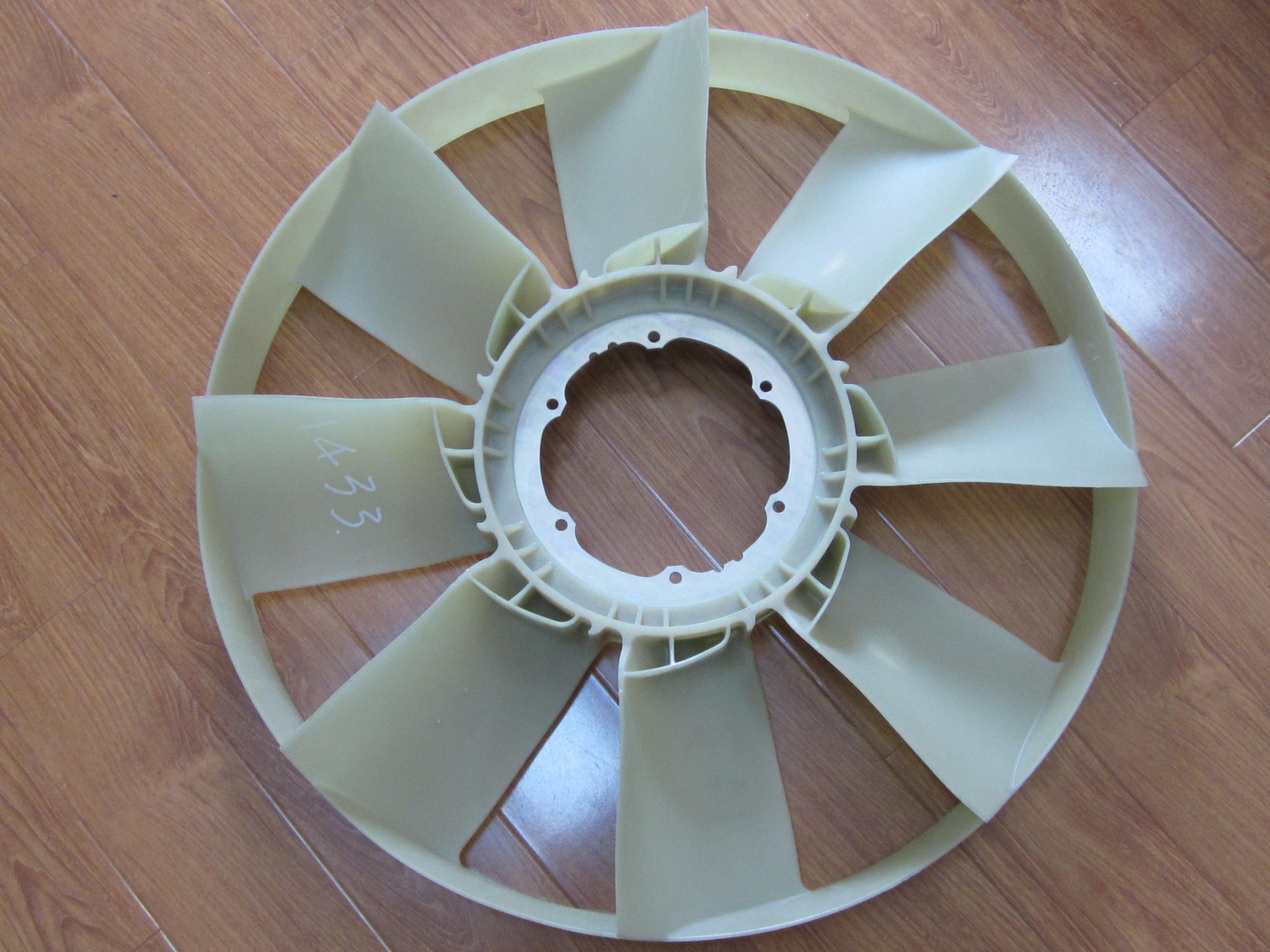 fan blade  fan clutch