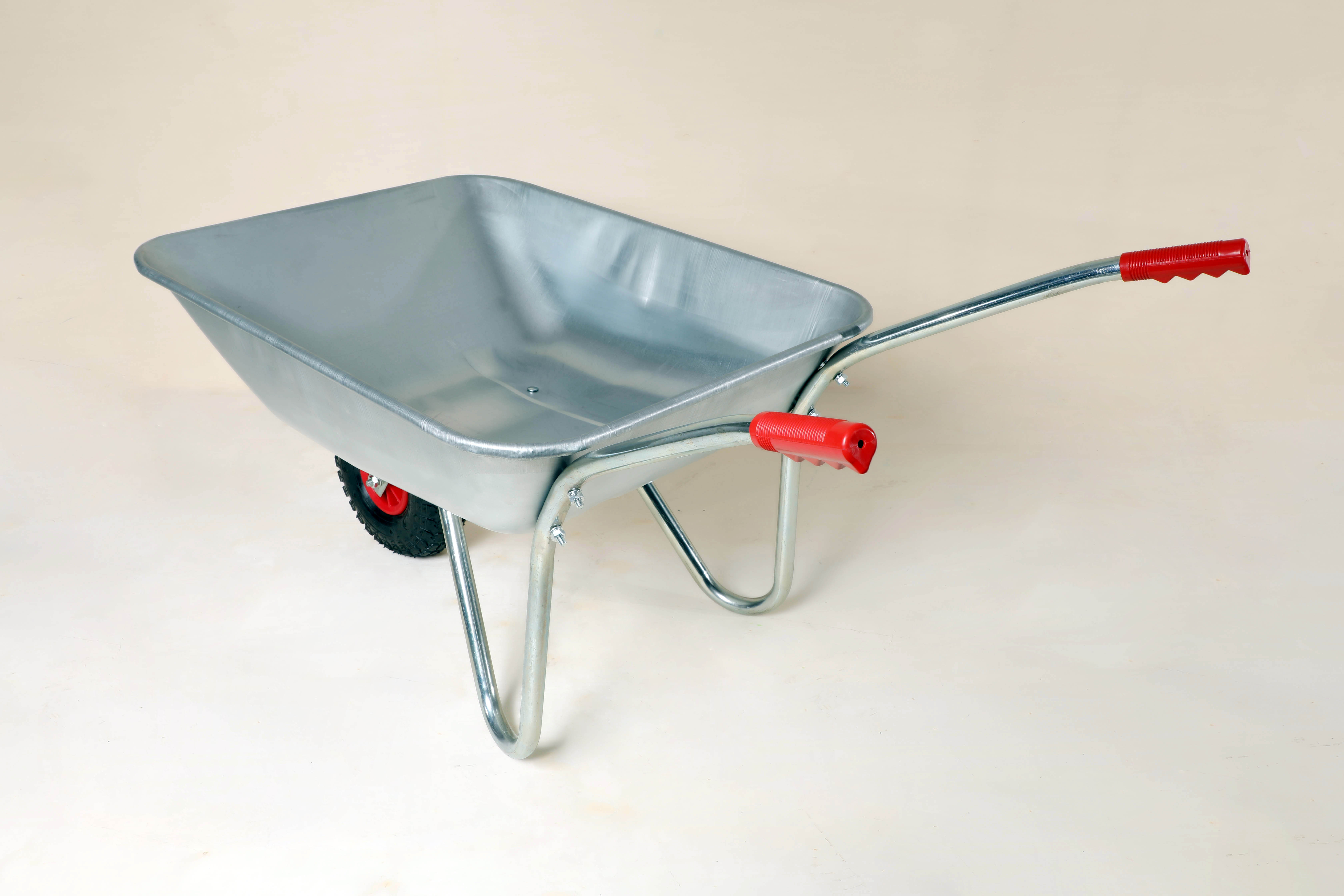 wheel barrow WB5204