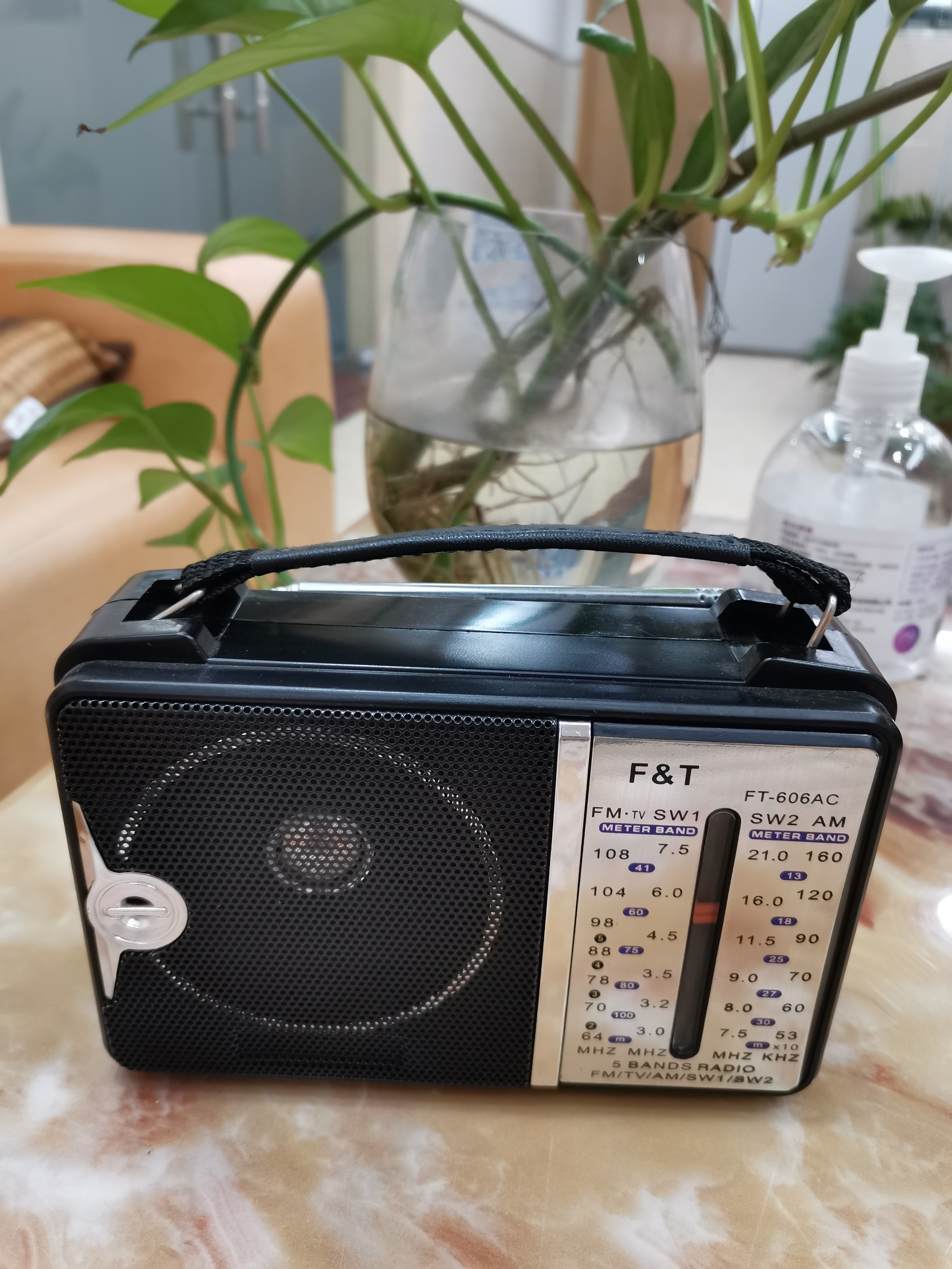 RADIO