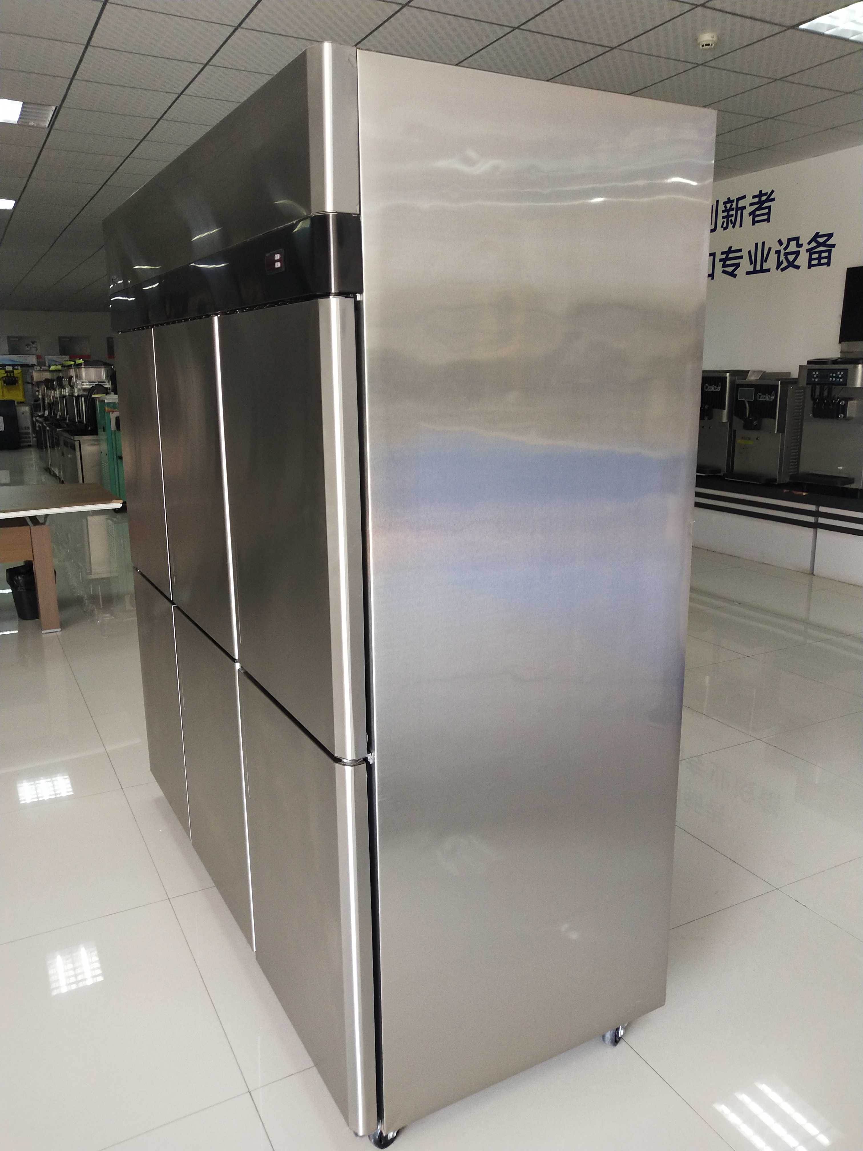 Coolfir Refrigerator SDL1600H4/SCDL1600H4