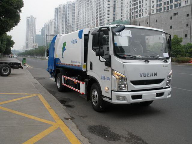 YUEJIN garbage truck