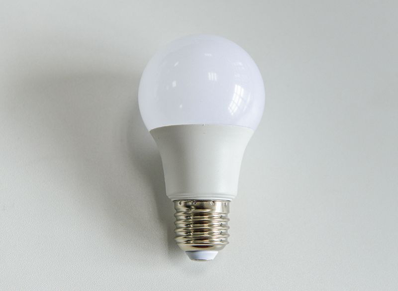 LED BULB ( WITH MICROWAVE SENSOR)