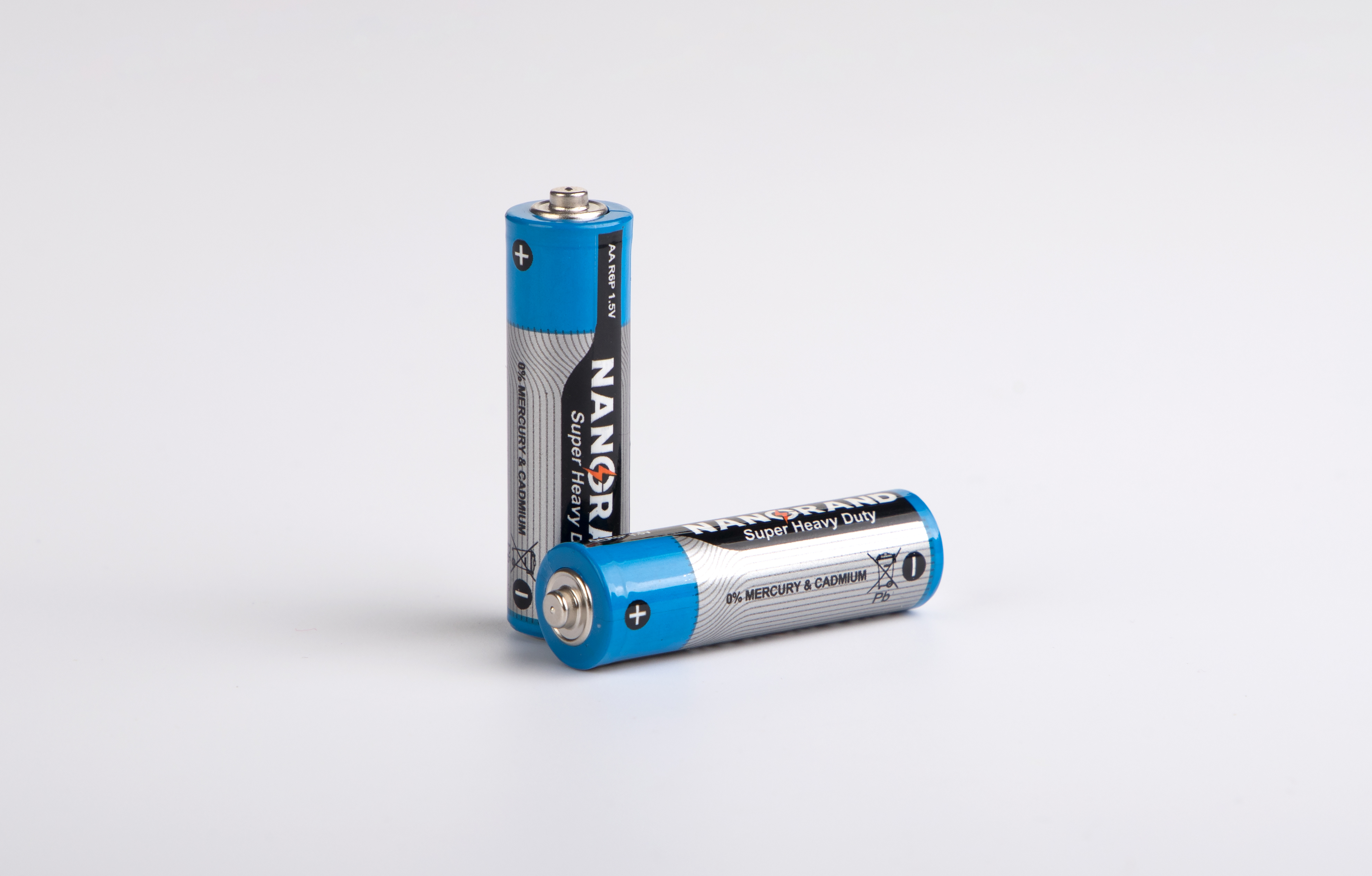 carbon zinc AA battery