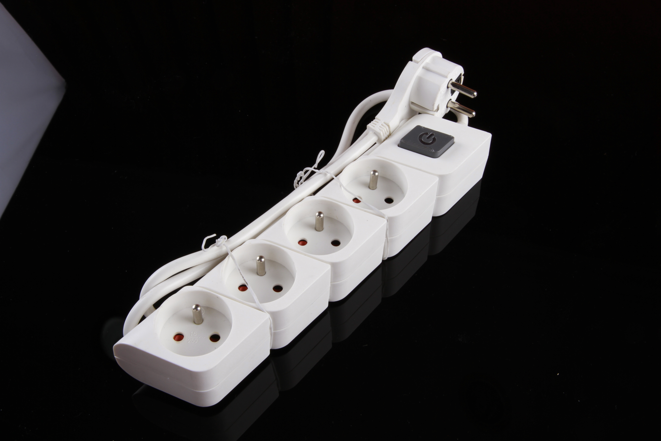 multiway socket