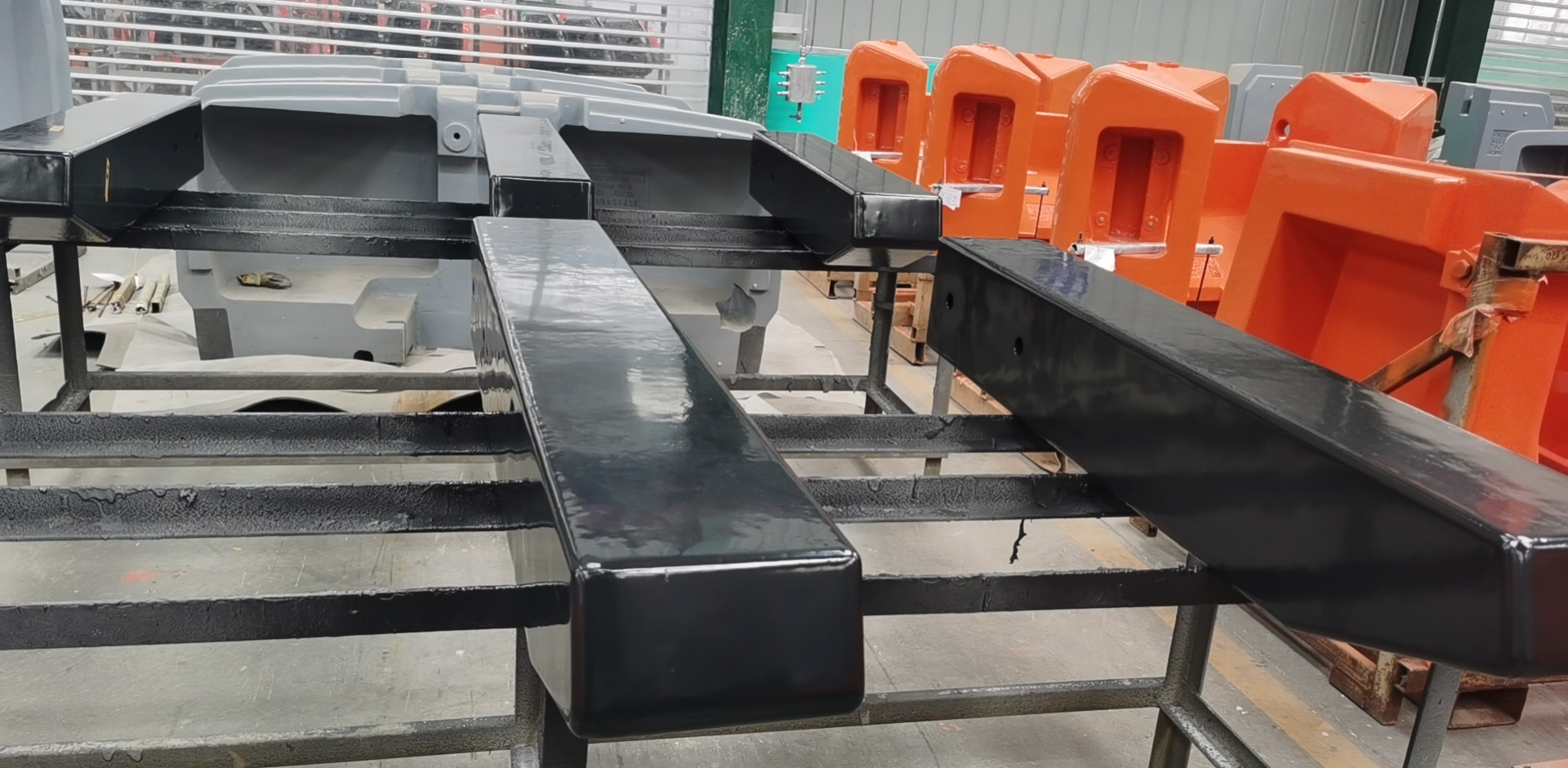 Counterweight for aerial work platform