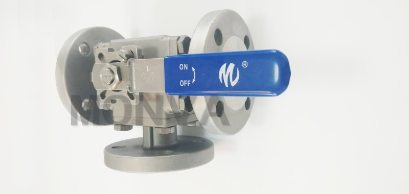 3-Way Flange Ball Valve With Mounting Pad PN16\150Lb