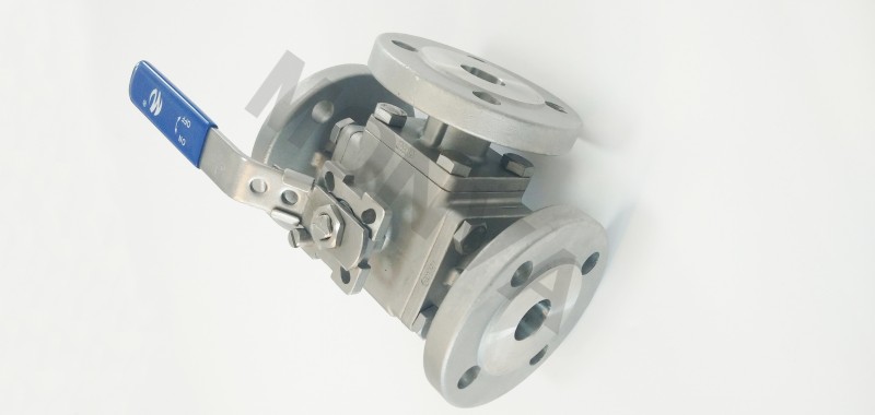 3-Way Flange Ball Valve With Mounting Pad PN16\150Lb