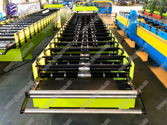 IBR/trapezoid roof sheet roll forming machine 02