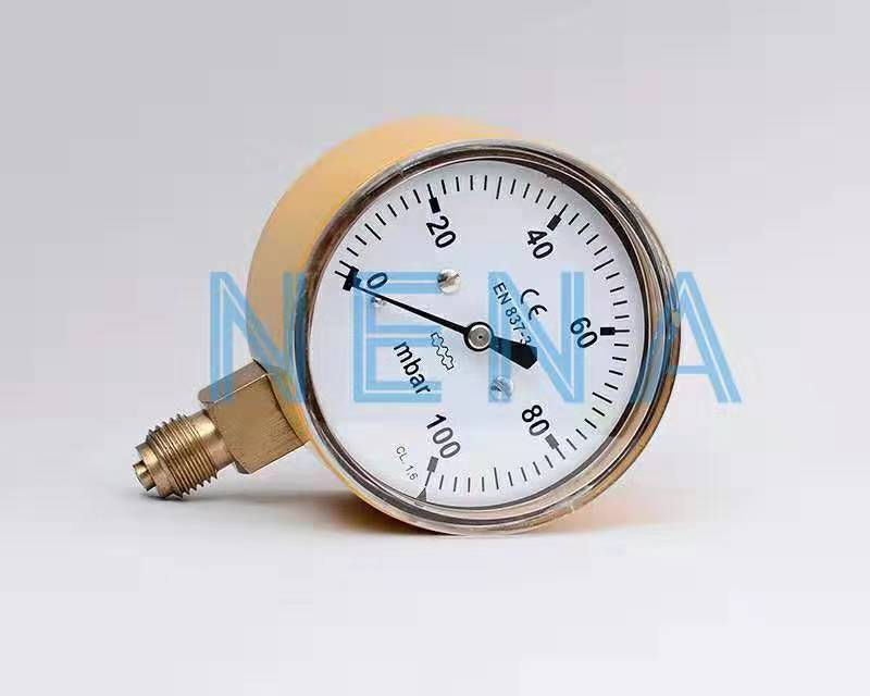 Low pressure capsule gauge