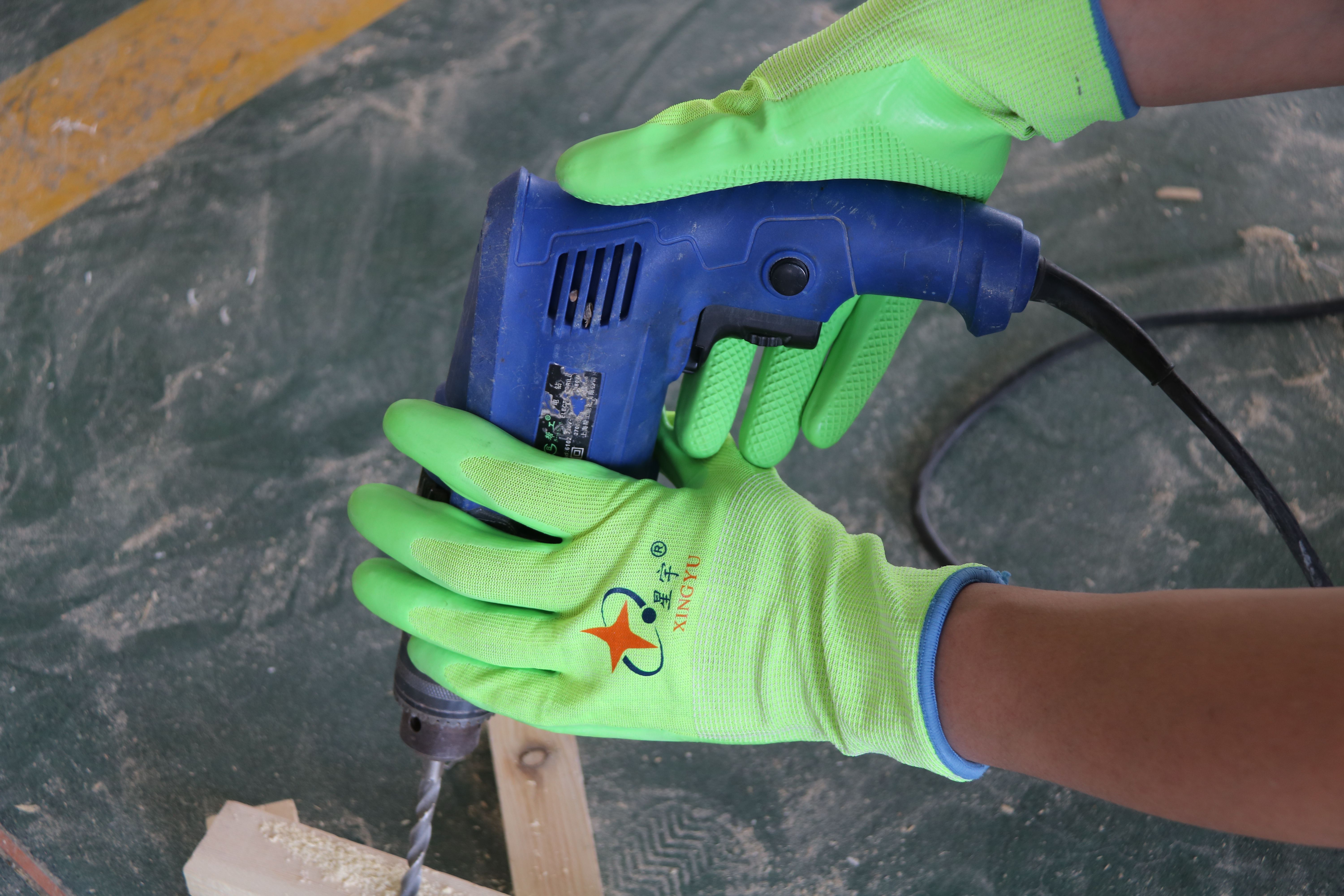 18 gauge HPPE Adamas Technology with ECO-Latex coated gloves