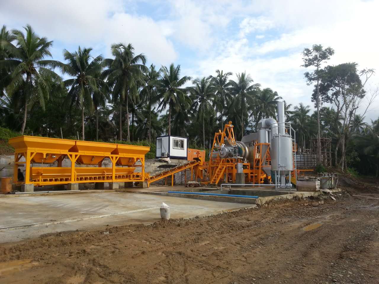 Asphalt mixing plant