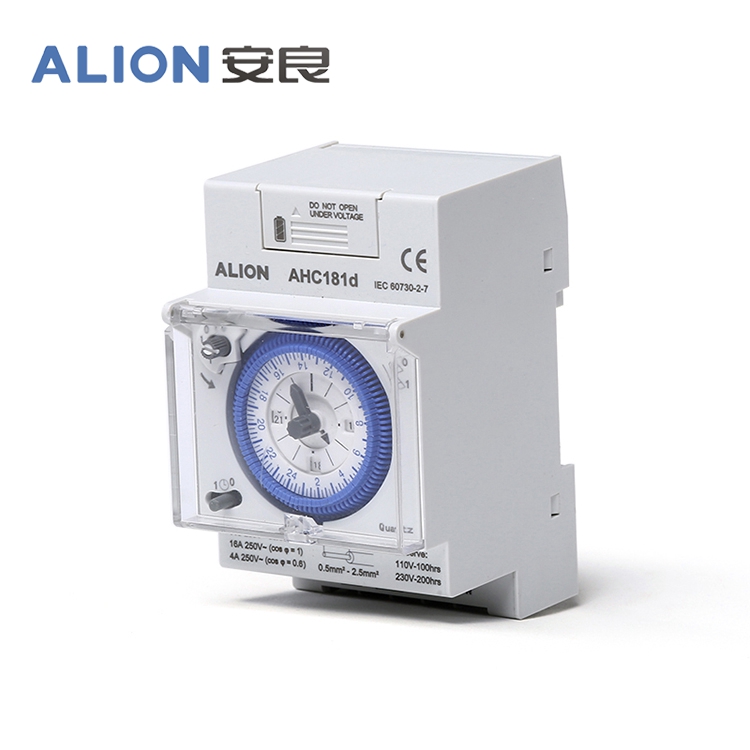 AHC181d Rechargeable Battery Daily Analogue Time Switch