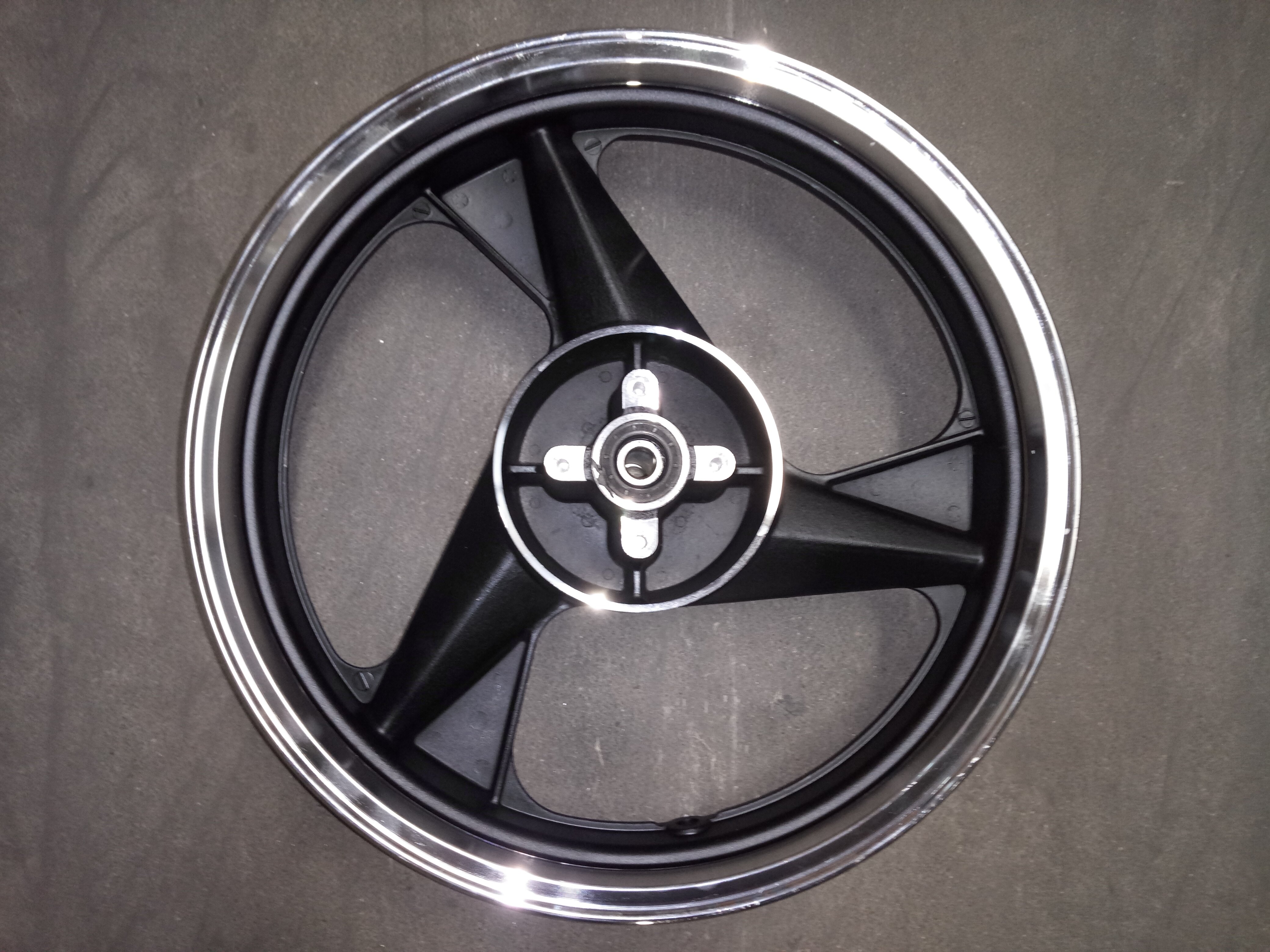 Aluminum wheel