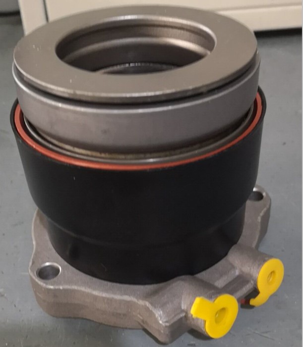 Agricultural machinery clutch slave cylinder