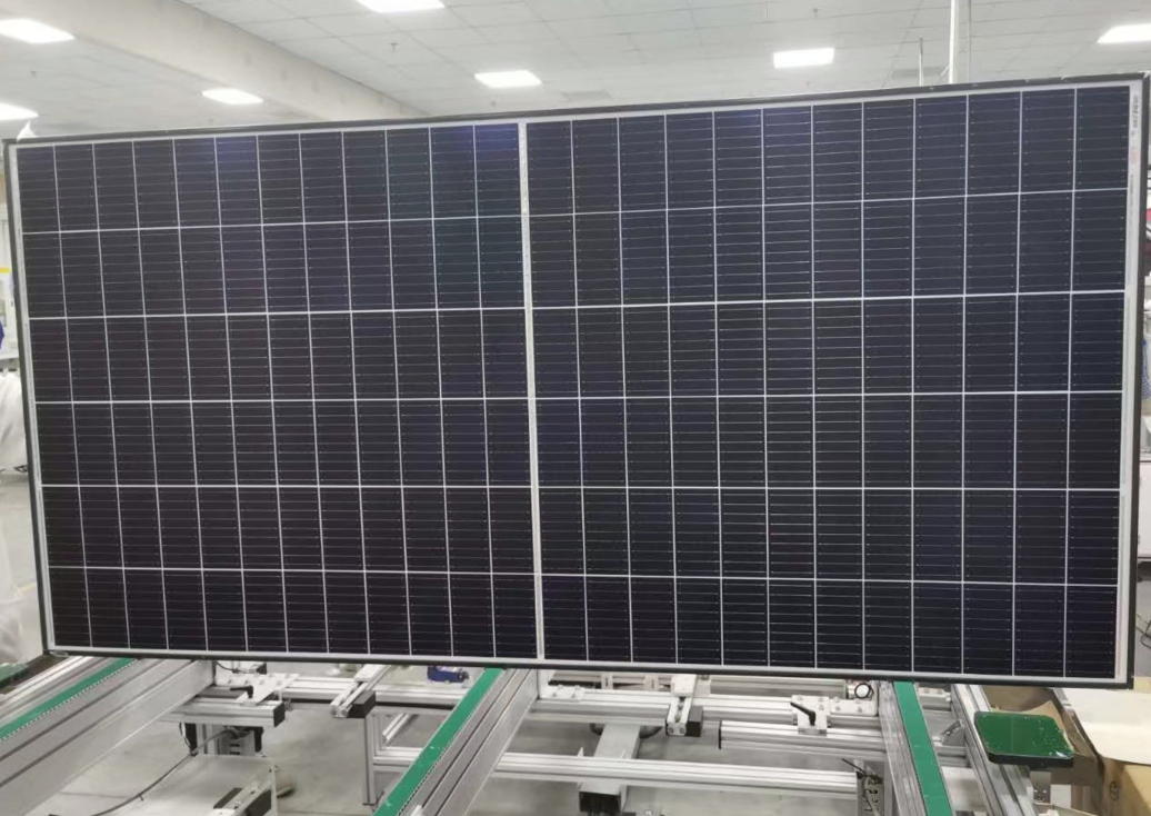 440W solar panel