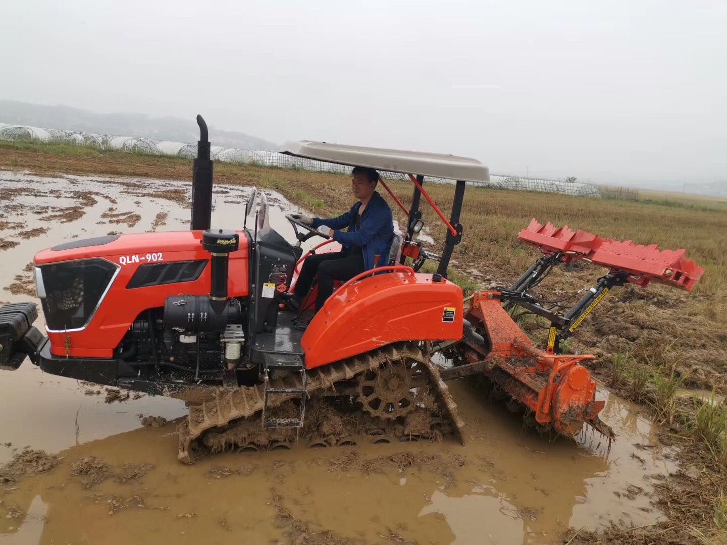 QLN farm tractor, Crawler Tractor