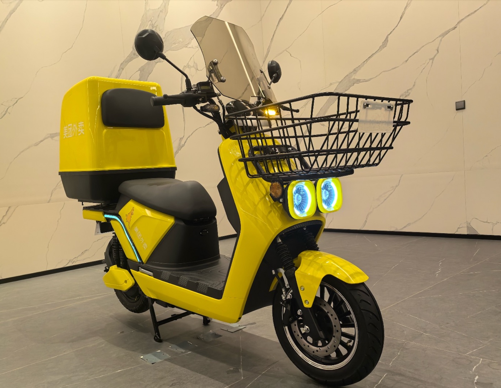 electric delivery motorcycle