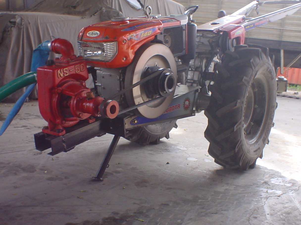 Tractor pump unit