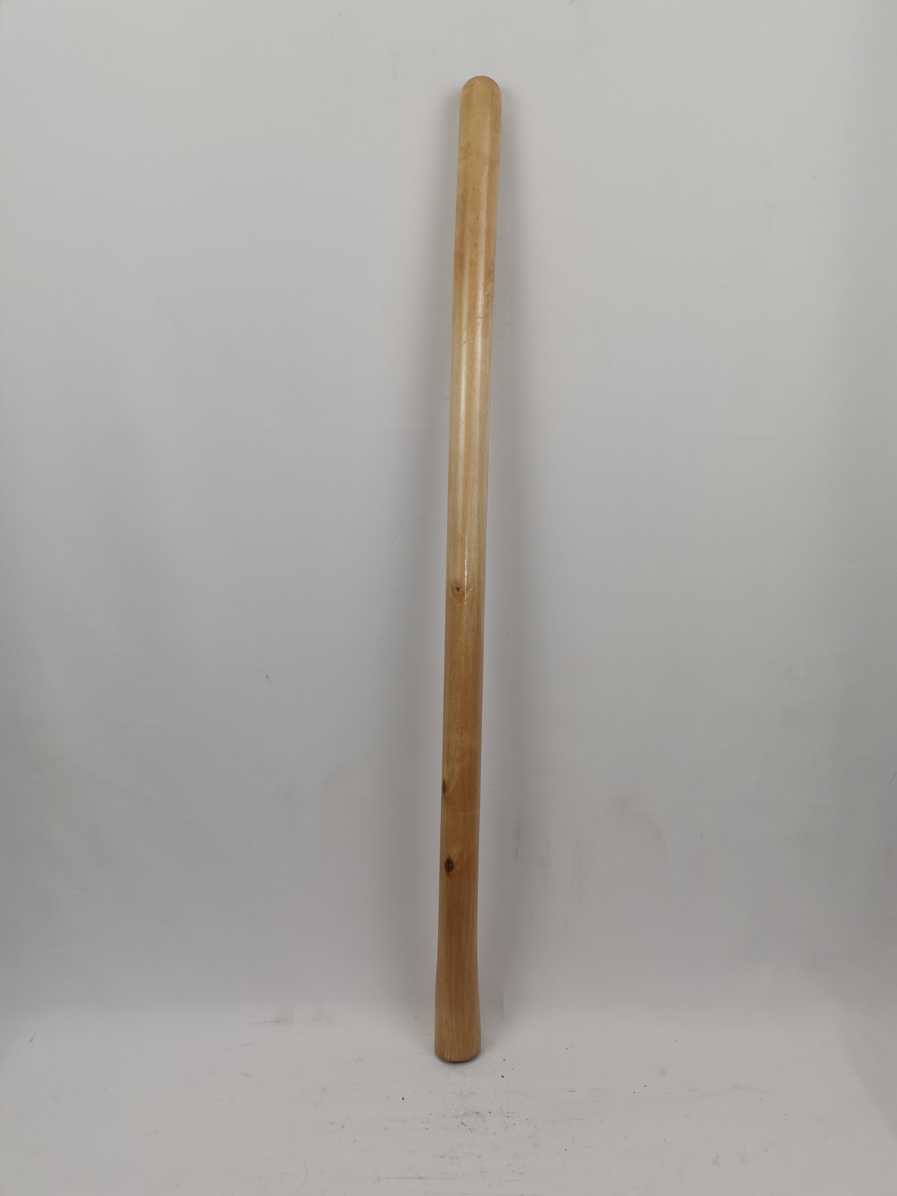 Two level hard miscellaneous wood hoe handle