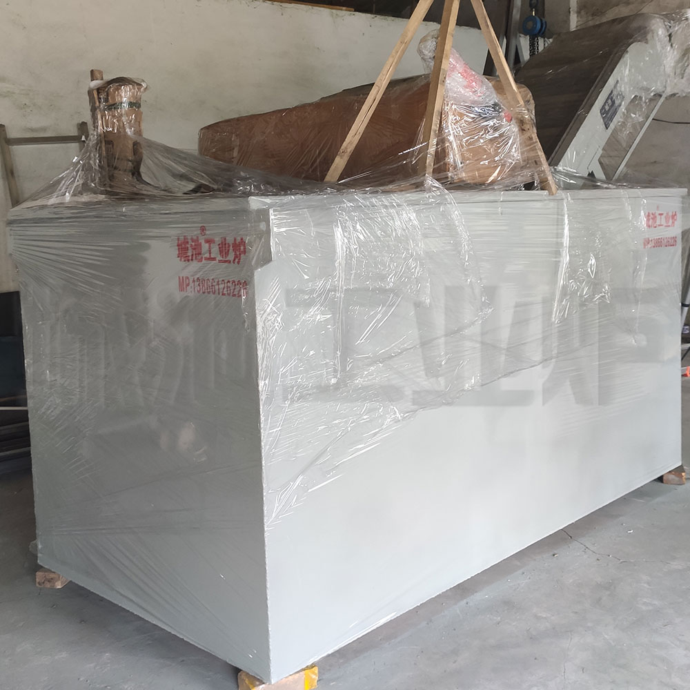 Continuous automatic quenching tank ready for delivery